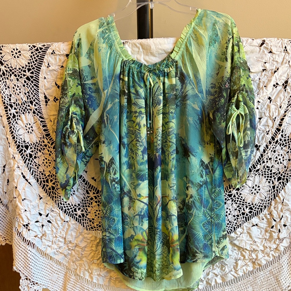Energe World Wear Floral Green Women's Top Size XL